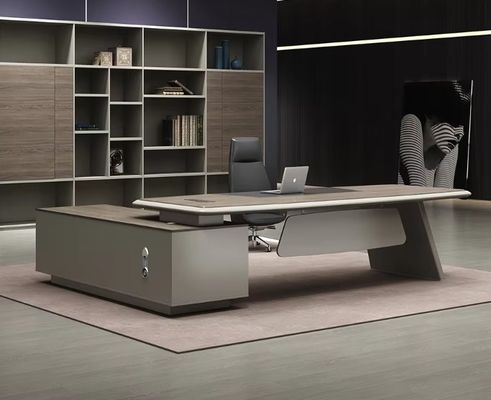 モダンなL型 エルゴノミックなオフィス デスク 高級 エグゼクティブオフィス デスクとチェア CEOボス 木製のオフィス デスク