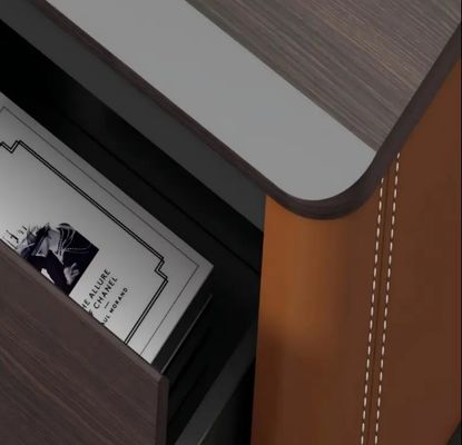 オフィス家具 木製の四角収納用クローゼット ドア付き 小型展示台 カフェテーブル用の角台